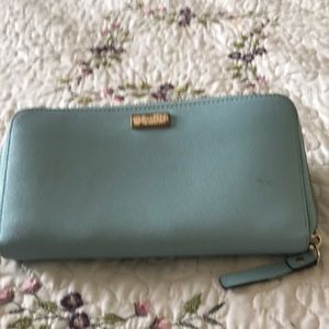 Kate spade wallet🍄